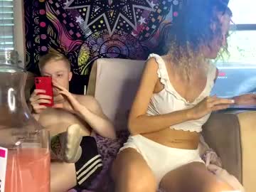 couple Free Pussy Cams with chelsebaby3