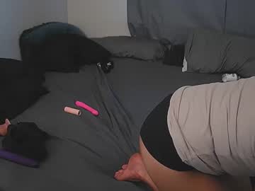 couple Free Pussy Cams with tommy_n_naomi