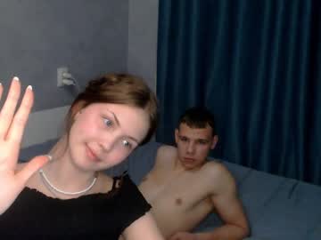 couple Free Pussy Cams with luckysex_