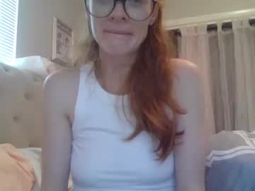 couple Free Pussy Cams with lil_red_strawberry