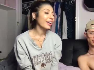 couple Free Pussy Cams with bayjaexxx