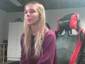 couple Free Pussy Cams with chloe_damian