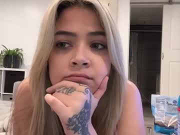 girl Free Pussy Cams with serenawilddd