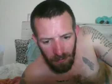 couple Free Pussy Cams with kuntryboyfresh1995