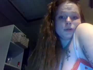 couple Free Pussy Cams with redheadslutwife8803